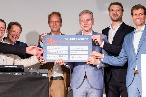 FREUNDE AUF DER BULT finanzieren mit Spende der LAVERA THOMAS HAASE STIFTUNG Wandermäuse im Kinderkrankenhaus AUF DER BULT