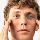 lavera Barrier Balance Contour des yeux lors de l'application