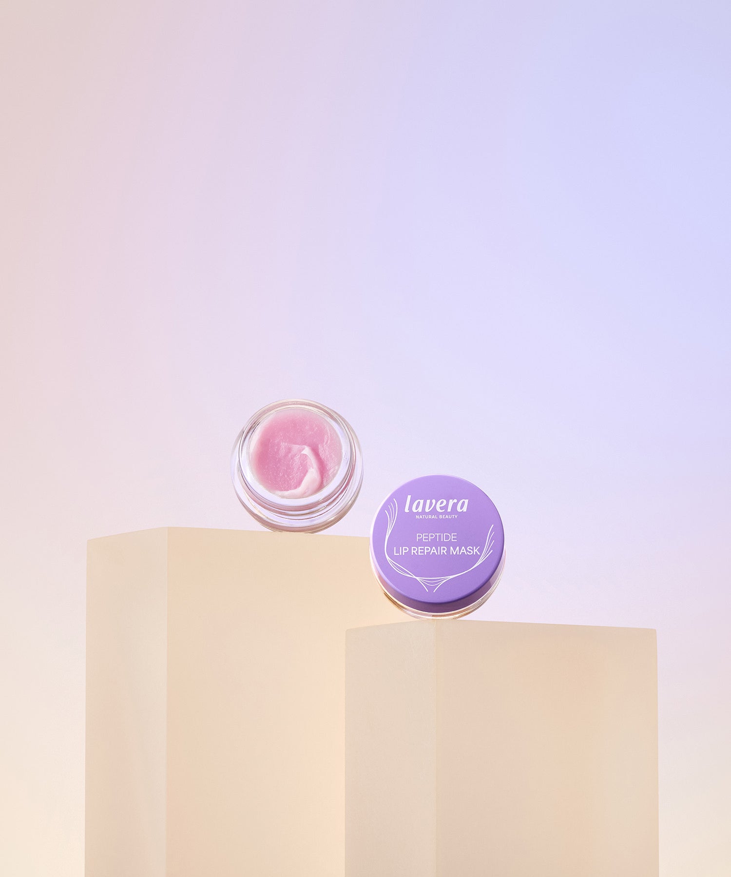 lavera Peptide Lip Repair Mask lors de l'application