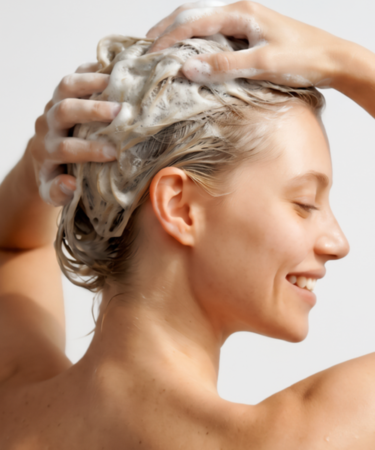 lavera Pflegeshampoo Repair & Protect in der Anwendung