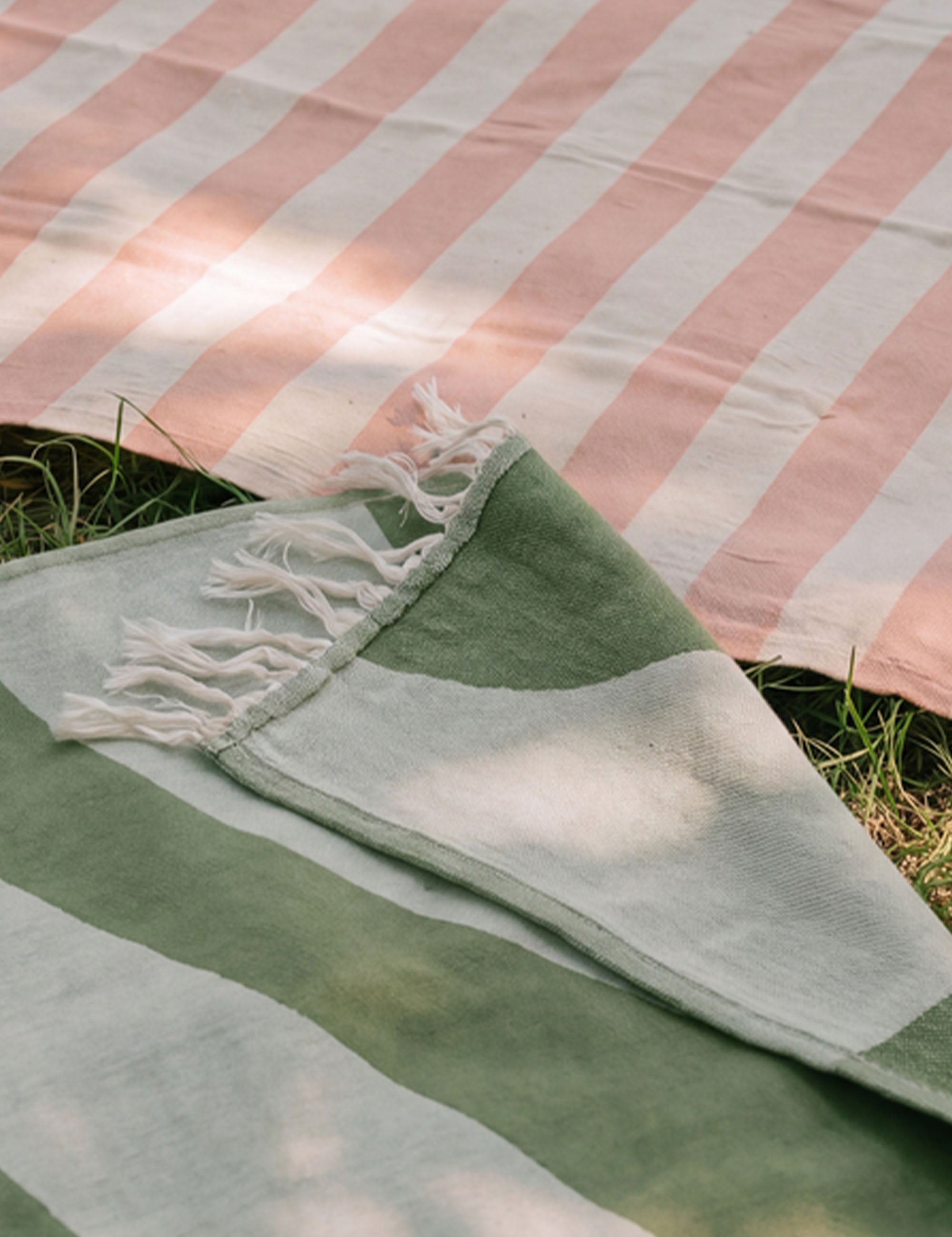 lavera Serviette de plage – Sage Green