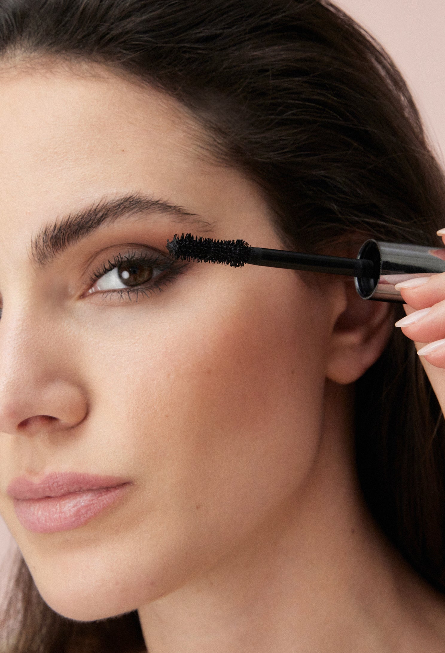 lavera Lash to Impress Mascara -Black- lors de l'application