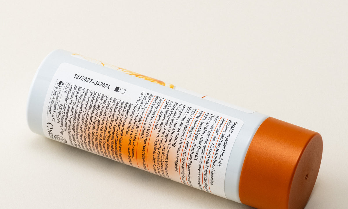 Glow Illuminating Refiner indication de date de durabilité minimale