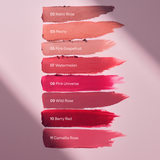 lavera Cream Glow Lipstick -Camellia Rose 11- in der Anwendung