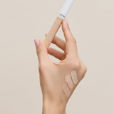 lavera Radiant Skin Concealer -Ivory 01- in der Anwendung