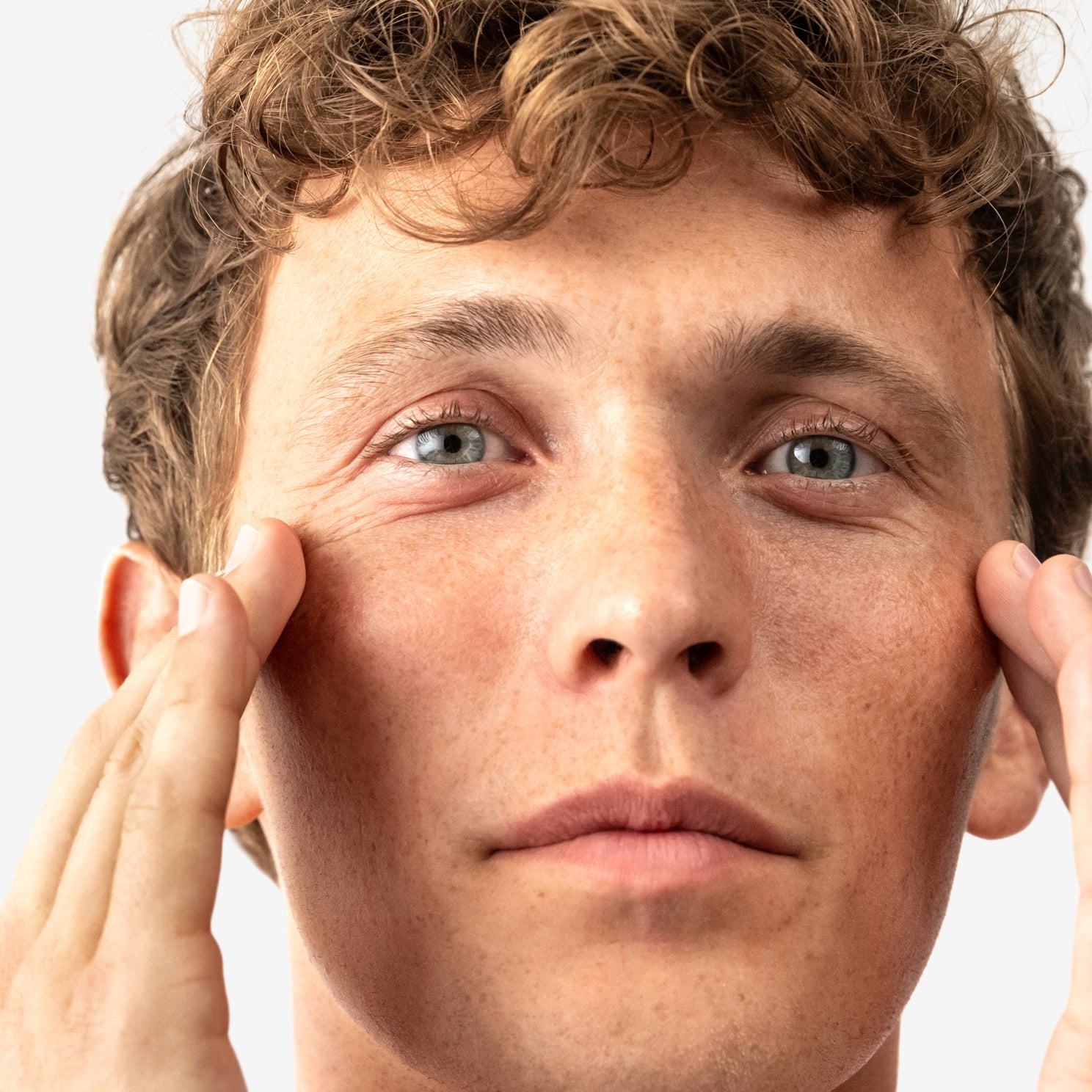 lavera Barrier Balance Augenpflege in der Anwendung