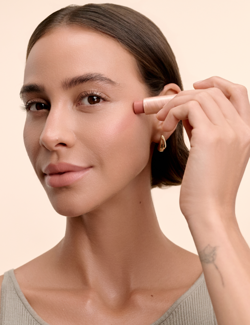 lavera Multi Balm -Rosy Horizon 05- in der Anwendung