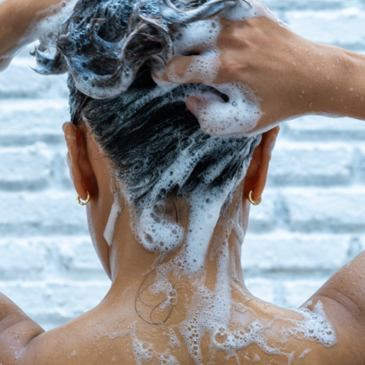 lavera Shampooing Soin Fresh & Clear lors de l'application