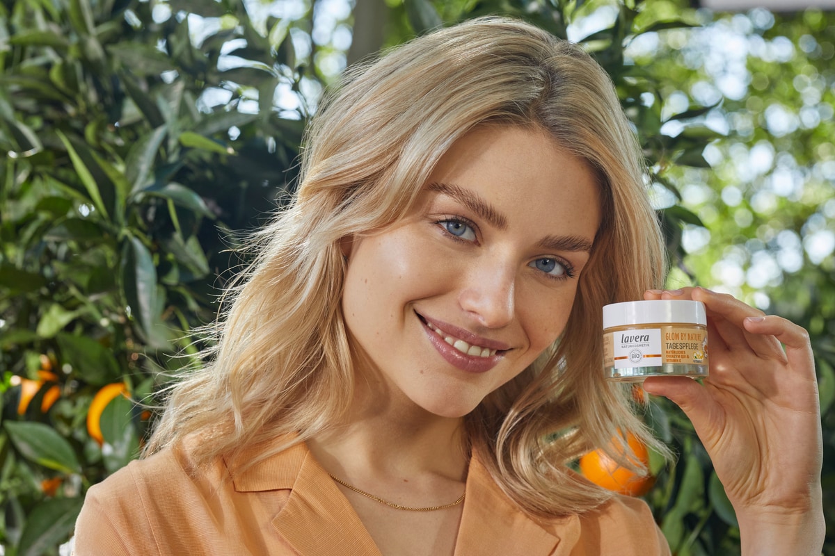 Gesichtscreme Glow by Nature lavera Naturkosmetik Gesichtscreme Glow by Nature lavera Naturkosmetik
